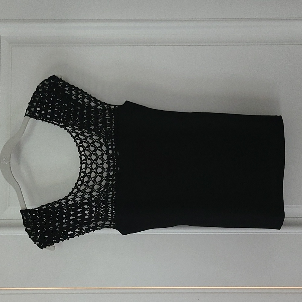 WHBM crochet tank top